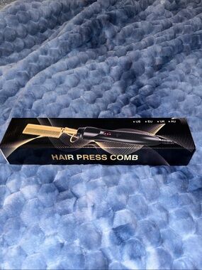 Brand new Hair press comb